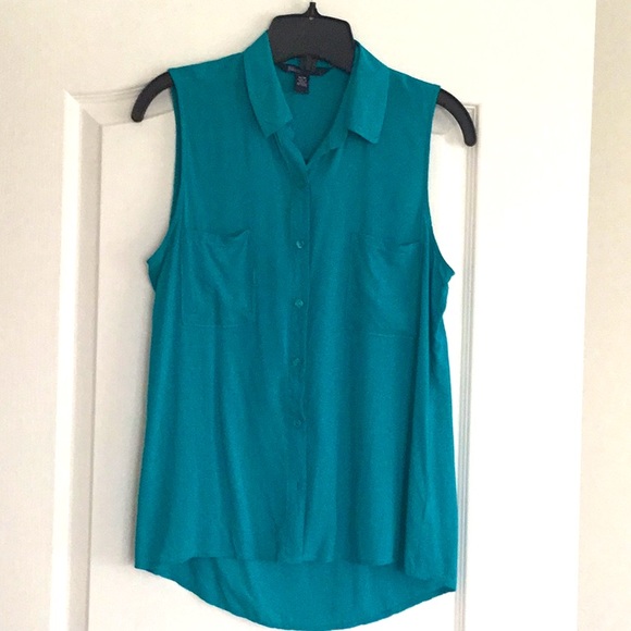 BLUENOTES Sleevless button down blouse - size M - Picture 1 of 2